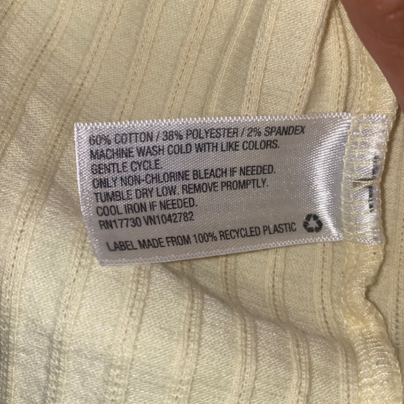 Wild Fable Cropped Top in Baby Yellow Sz:M - Picture 7 of 7